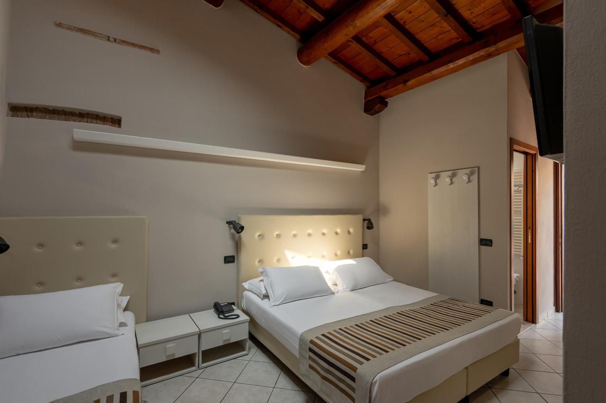 Abbazia Bed & Breakfast Mantua Buitenkant foto