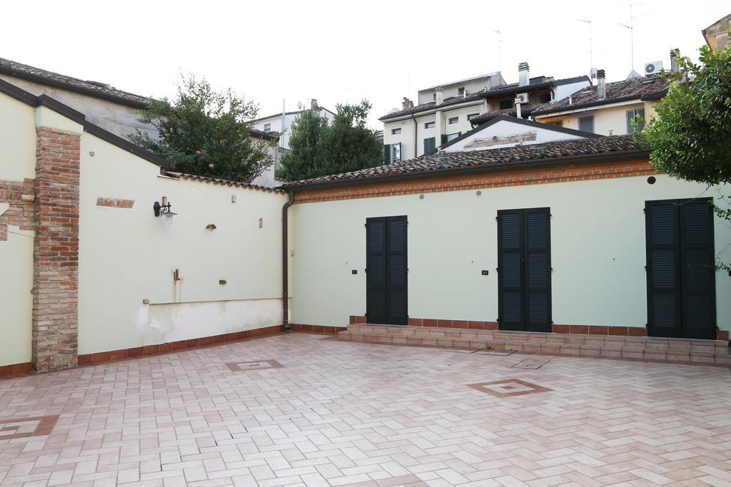 Abbazia Bed & Breakfast Mantua Buitenkant foto