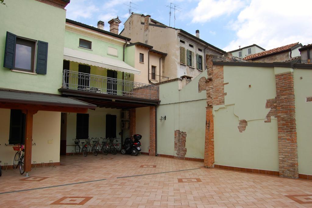 Abbazia Bed & Breakfast Mantua Buitenkant foto